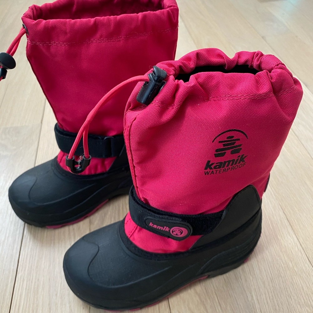 Kamik waterproof snow boots size 13